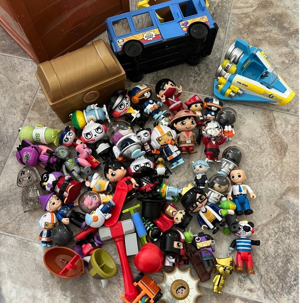 Ryan’s world Toy Review Lot Bundle 40 figures, 3 vehicles, accessories